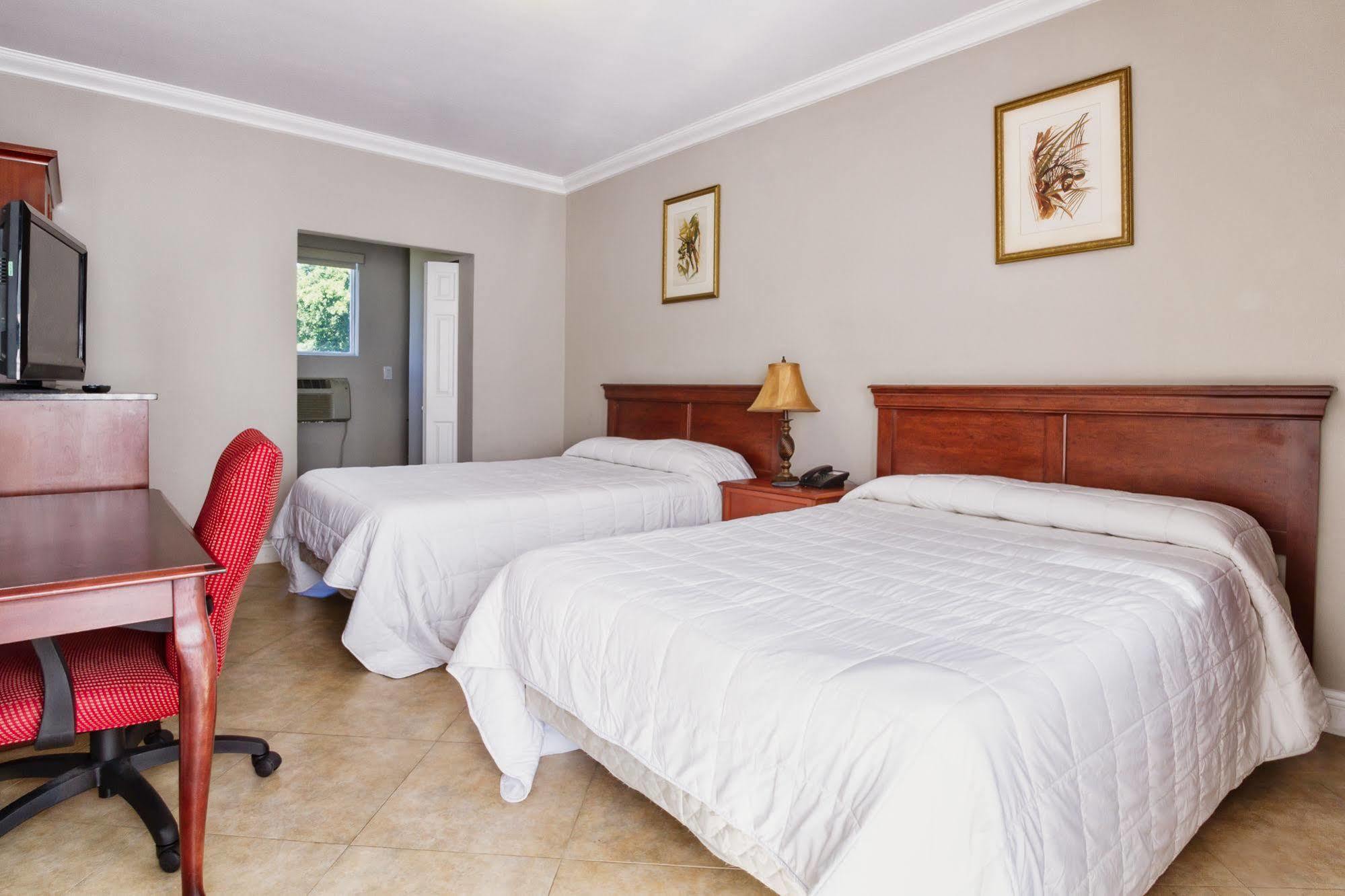 Sun And Surf Inn North Miami Zewnętrze zdjęcie