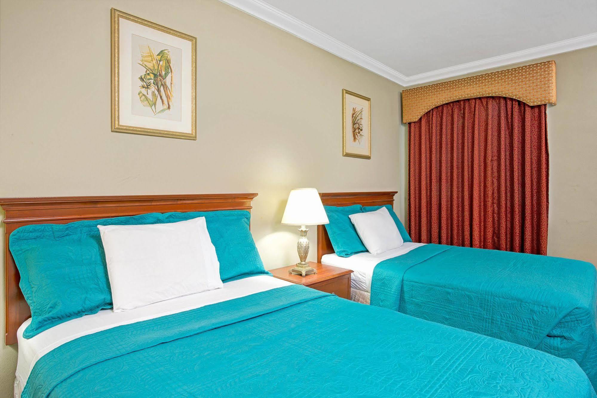 Sun And Surf Inn North Miami Zewnętrze zdjęcie
