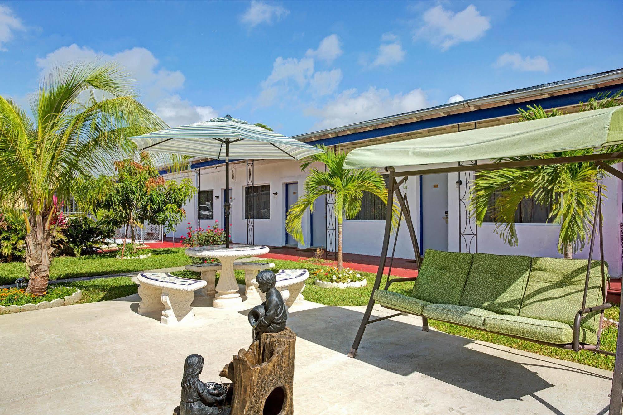 Sun And Surf Inn North Miami Zewnętrze zdjęcie